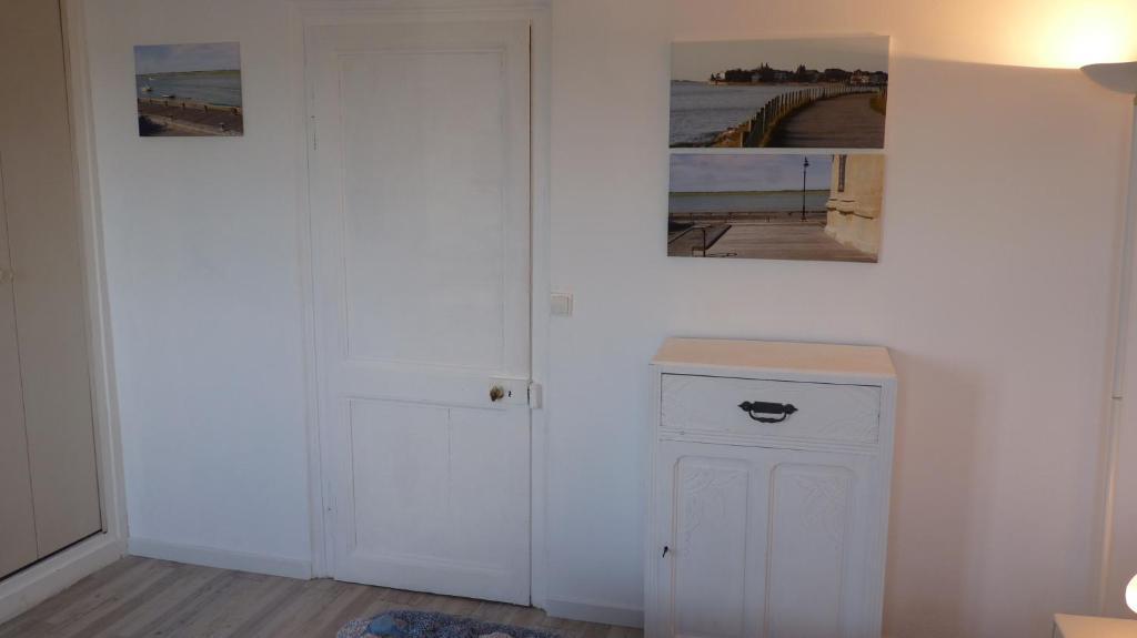 Violette Avec Parking Prive Securise Apartment