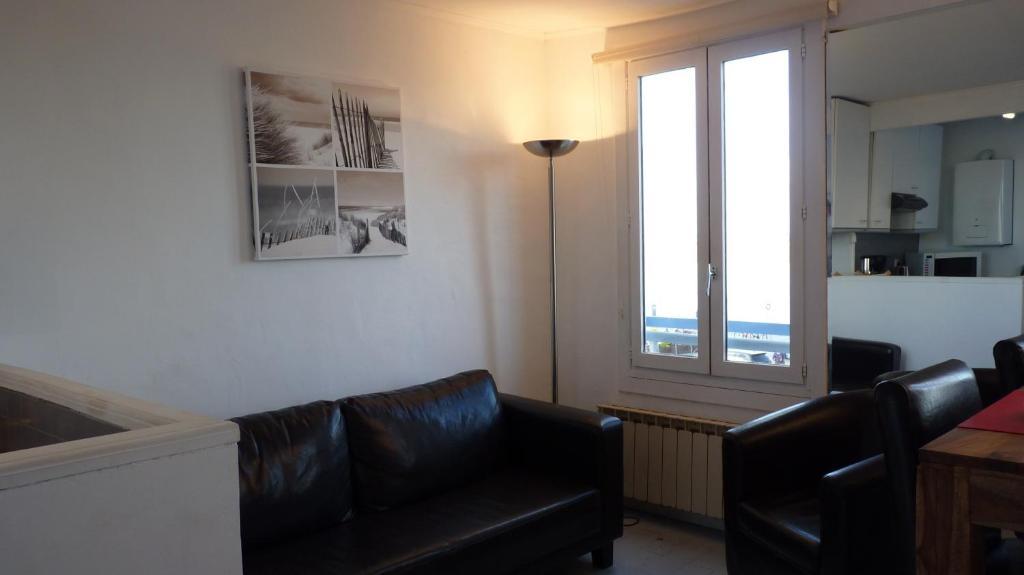 Apartment Violette Avec Parking Prive Securise